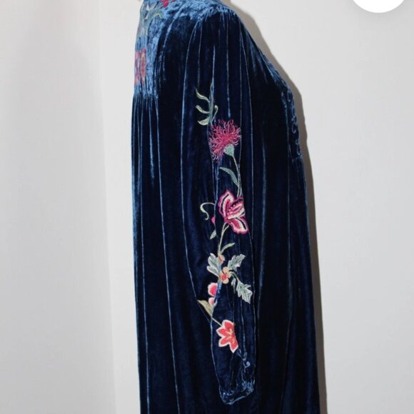 Johnny Was Embroidered Nikkola Velvet Yoke Dress Relaxed Fit S $420 - Picture 6 of 7